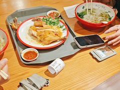 -大食代美食广场(上海中心店)