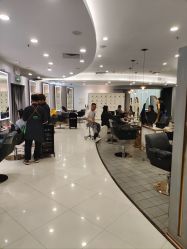 -八佰伴8008星级形象店