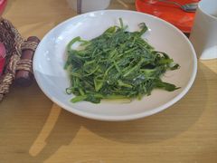 -渝信川菜 · 川味家常菜(财富购物中心店)