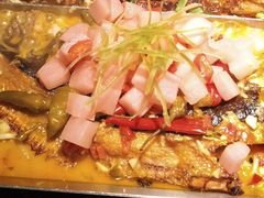 -鸣记脆皮烤鱼·海鲜烤鱼(亿合城店)
