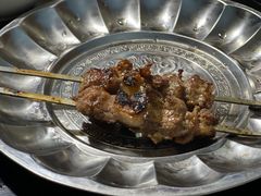 -烤肉小伙烤肉店