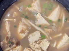 -香山湖渔家大院