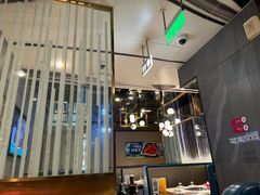-海底捞火锅(长宁路龙之梦店)