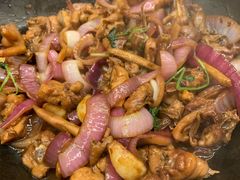 -胡须佬鸡煲四季火锅店(石厦西村直营店)