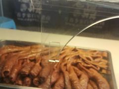 -老鼎万春卤菜(五代传承创始老店)