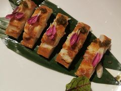 黄金鱼子酱配熏香桂花鱼-北京柏悦酒店·锦庭餐厅Dining Room