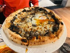 黑松露披萨-IL TEATRO 精品意大利餐厅