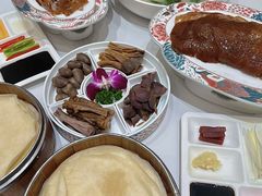 -梅利汴京烤鸭•开封豫菜地标店(东大街店)