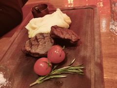 -FAT COW(虹梅路店)