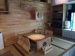 -喵屿·大理花园猫咖