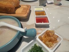-滋粥楼·顺德菜(番禺广场总店)