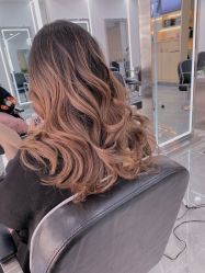 -Coo Hair salon