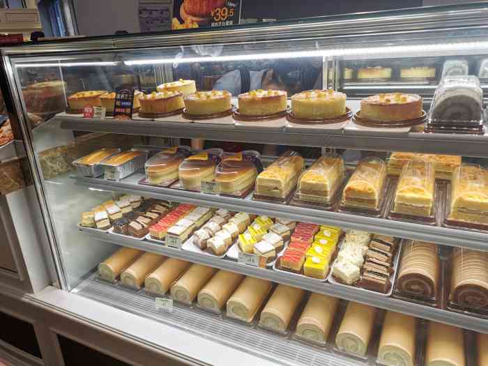 美心西饼mx cakes(恒宝广场店)-"去的是恒宝广场店,这家离住的地方