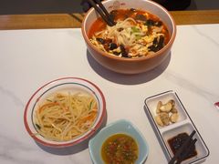 -初晋·山西地道刀削面.晋北莜面香(星耀城店)