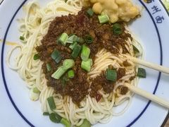 -宝哥杂酱万州面(镋钯街37号院店)