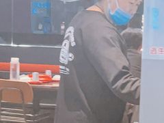 -胖哥俩肉蟹煲(济南世茂国际广场店)