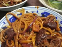 -珠宝街老左杂酱面馆