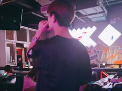 -UP嘻哈酒吧(粉巢店)