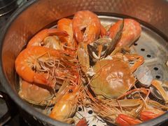 -钱小奴海鲜自助黑金店(杭州滨江龙湖店)