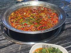-老船舫·现做活鲜鱼馆(东郊记忆店)