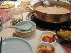 -洪氏嗨捞·猪肚鸡火锅(阳光天地店)