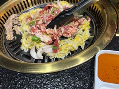-牛鲜盛齐齐哈尔烤肉(曹路店)