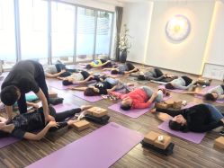 -酉嘉瑜伽YO+YOGA