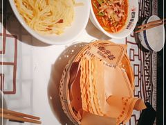 -老萍巷莲花血鸭·萍乡地标江西菜(步行街店)