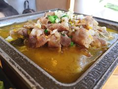 酸汤肥牛-外婆船宴餐厅·外婆喊你回家吃饭