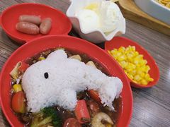 -卢家妈妈·西餐厨房(洪阳店)
