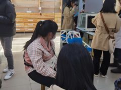 -豪门视光·星趣控·蔡司依视路眼镜代理商(中央大街店)