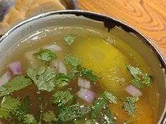 维吾尔传统缸缸肉-纳瓦新疆菜(银都店)
