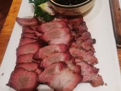 德宏芭蕉烤肉-老滇山寨•云南特色菜•地方菜•民族风情歌舞表演(金碧店)