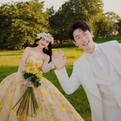 -喜爱高定婚纱摄影