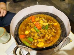 头牌石锅蛙-雨后行菜(报慈北路店)