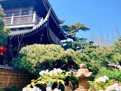-龙华寺