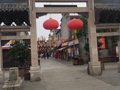 -东关街美食广场