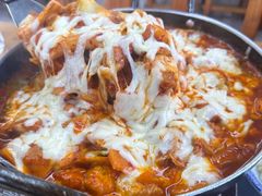 -亲昵春川鸡排(韩国美食街店)