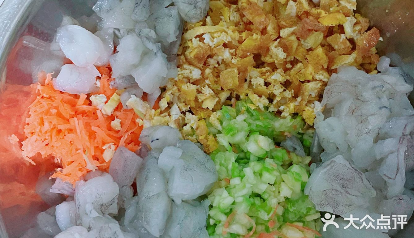 西葫芦鸡蛋虾仁饺子