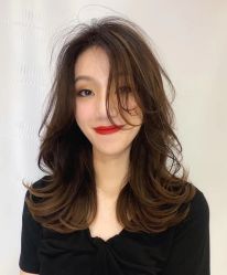 -T8 SALON