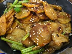 干锅土豆片-秦韵轩·西安小馆(贻成福地广场店)
