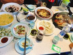 -巧克力渔家.小船海鲜胶东菜(万平口店)