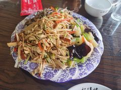 -8号蒸饺精品炖鸽子(康特商街店)