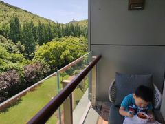 -上海佘山世茂艾美酒店
