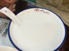-五条人糖水铺(万达店)