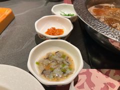 -牛YO寿喜烧·铁板烧和牛火锅自助(市府恒隆店)