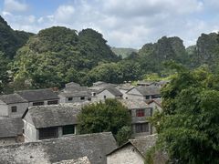 -高荡千年布依古寨旅游景区