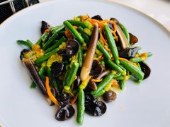 鸡枞菌炒小黄瓜-柴门饭儿(成都太古里店)