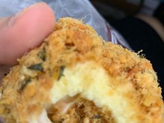 -鲍师傅糕点(江苏路店)
