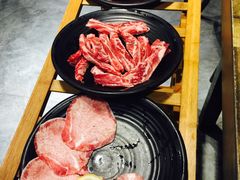 -哈哈碳都·牛肋条无限自助烤肉(台江万达店)